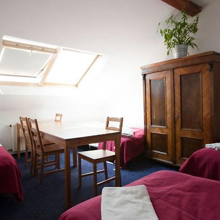Hostel Rosemary Πράγα Εξωτερικό φωτογραφία