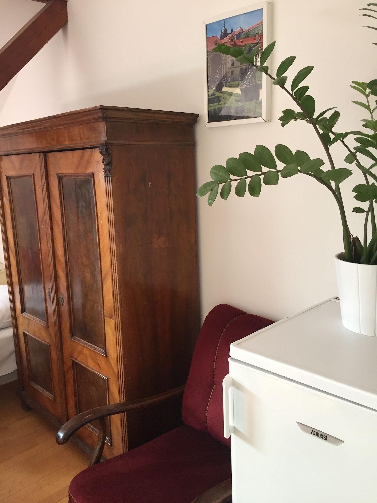 Hostel Rosemary Πράγα Εξωτερικό φωτογραφία