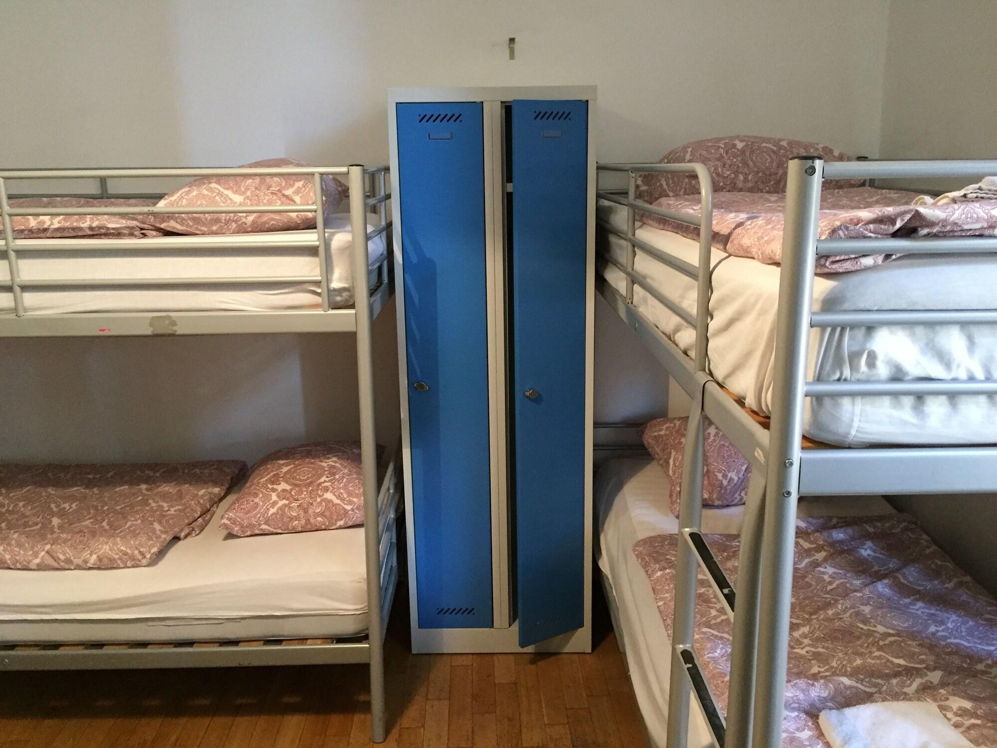 Hostel Rosemary Πράγα Εξωτερικό φωτογραφία