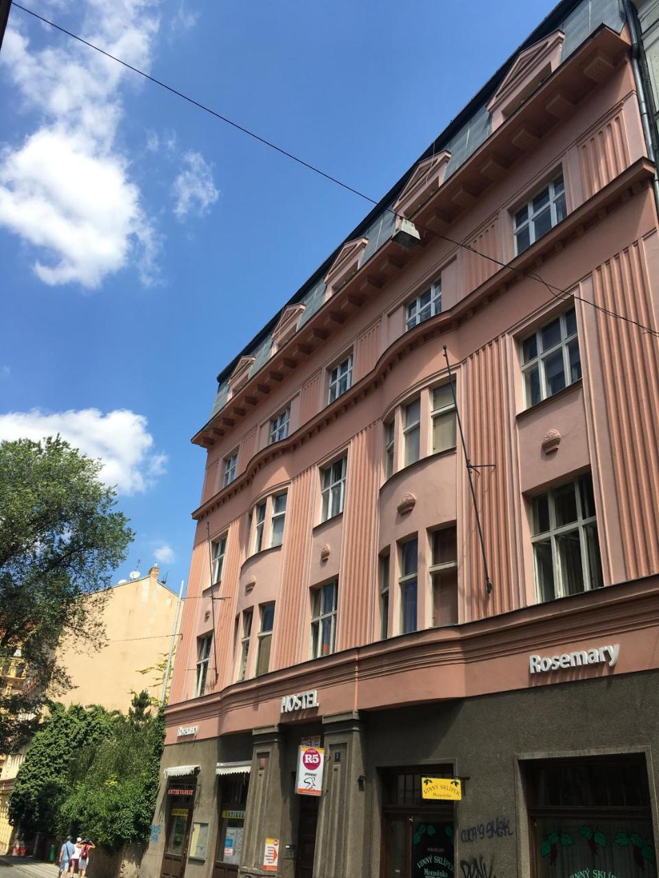 Hostel Rosemary Πράγα Εξωτερικό φωτογραφία