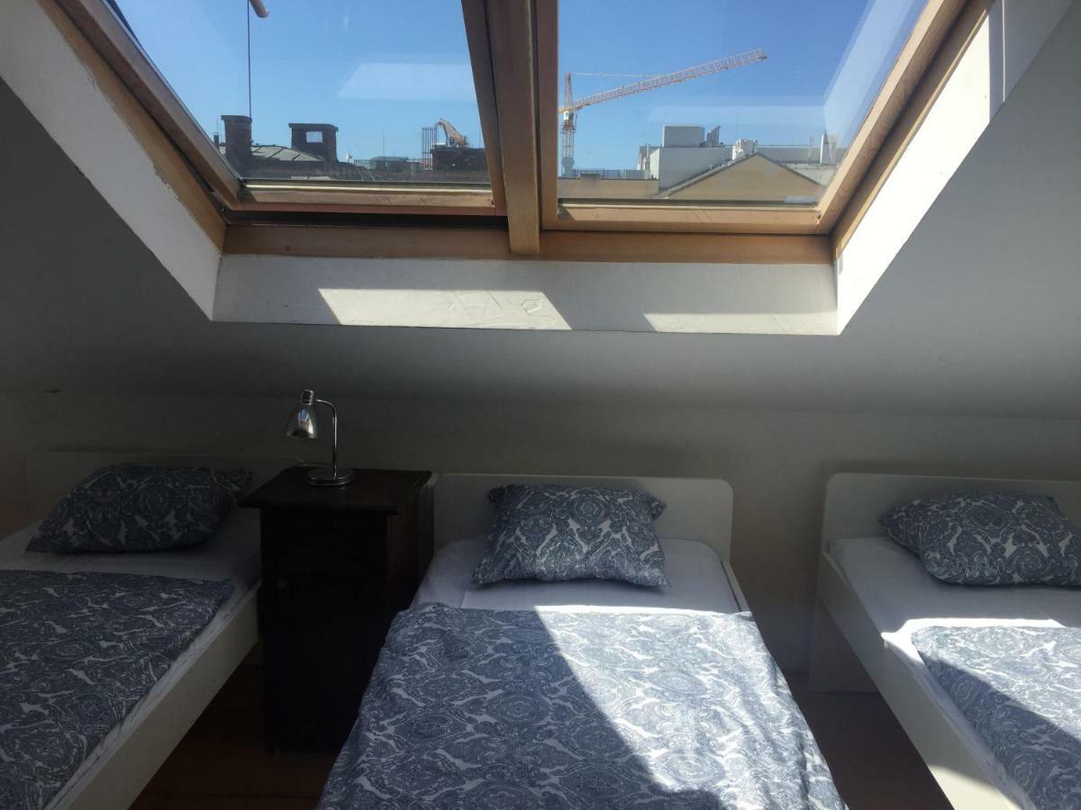 Hostel Rosemary Πράγα Εξωτερικό φωτογραφία